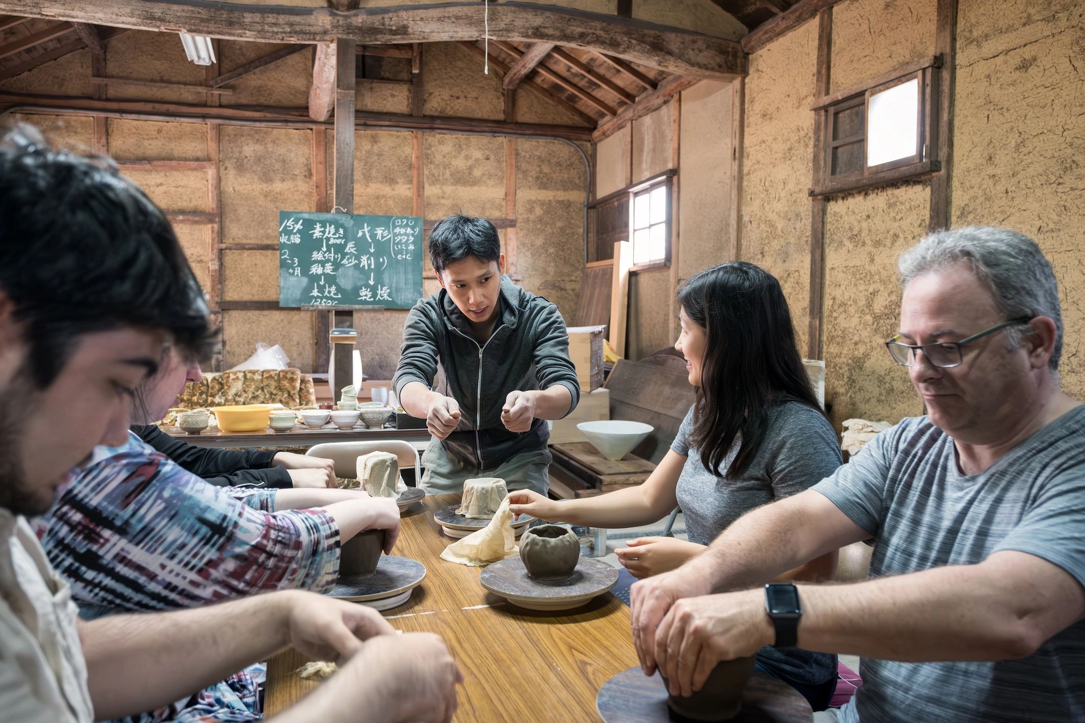 Pottery class led by a Japanese artisan